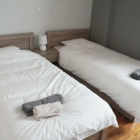 Comfy With Acropolis View Apartment *
